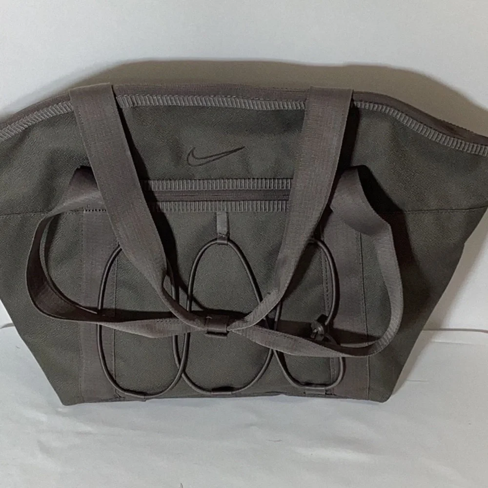 NWOT NIKE Women's One Training Tote Bag Gray - Picture 4 of 8
